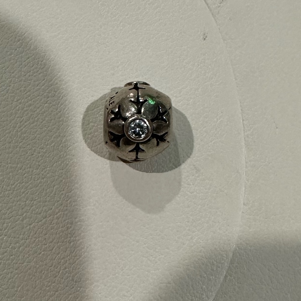 Pandora snowflake charm